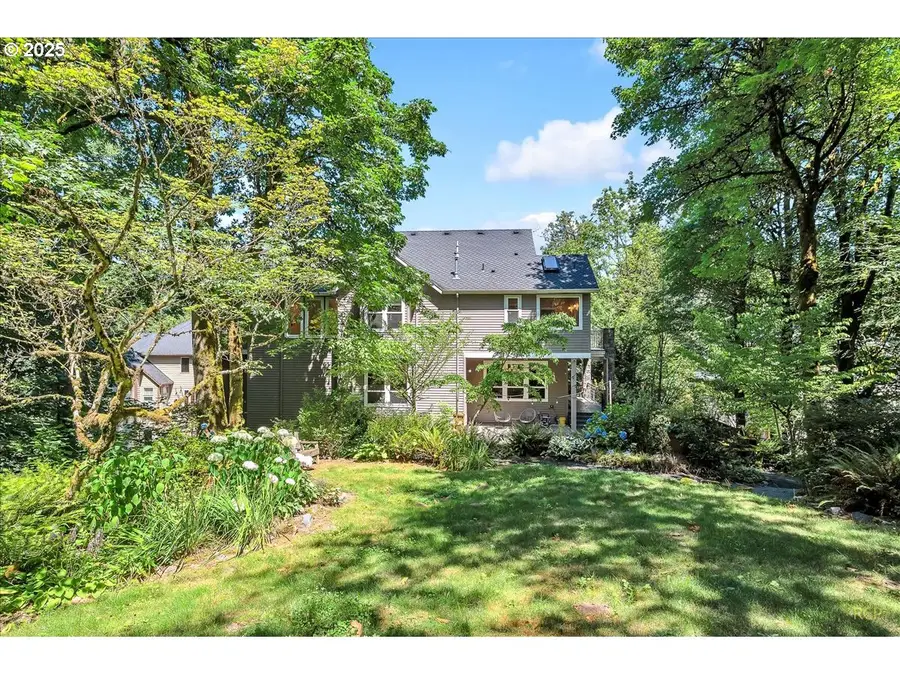 1033 NW Eloise Ln, Portland West, OR 97229 - Image #2