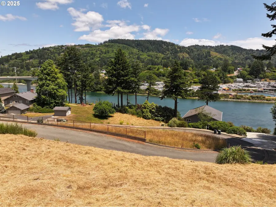 Riverview #4, Brookings, OR 97415 - Image #3