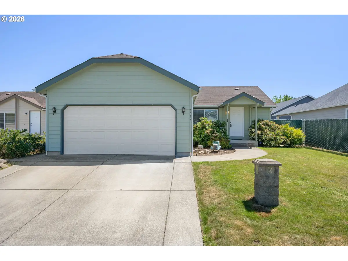 5340 Golden Eagle Dr, Eugene, OR 97402 - #1