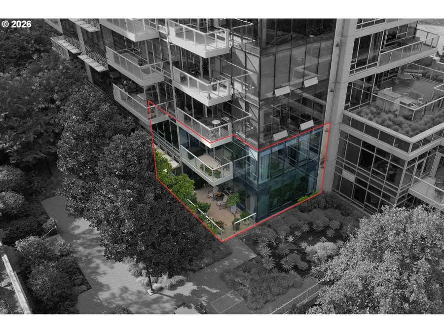 836 S Curry St #102, Portland, OR 97239 - #3