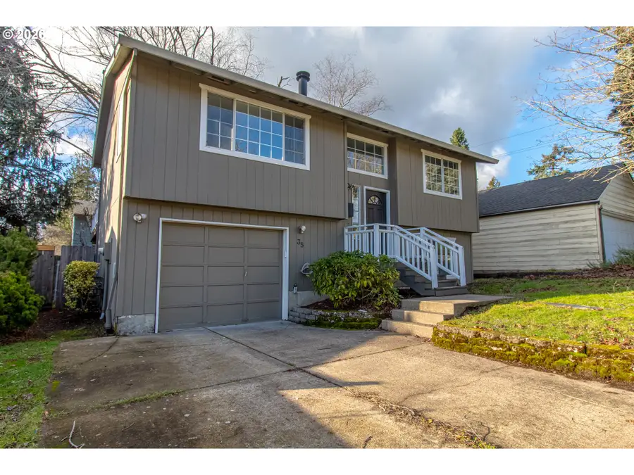 35 SE 90th Ave, Portland, OR 97216 - Image #3