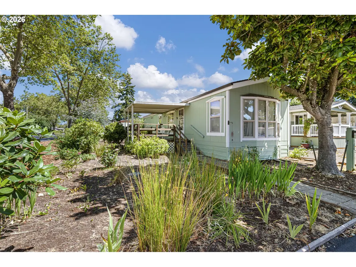 4800 Barger Dr, Eugene, OR 97402 - #1