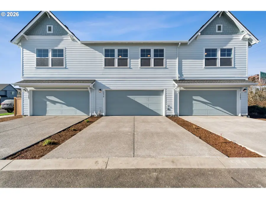 3275 SE Bend Ln, Hillsboro, OR 97123 - #2