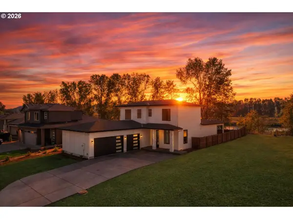 2040 S River Rd, Kelso, WA 98626