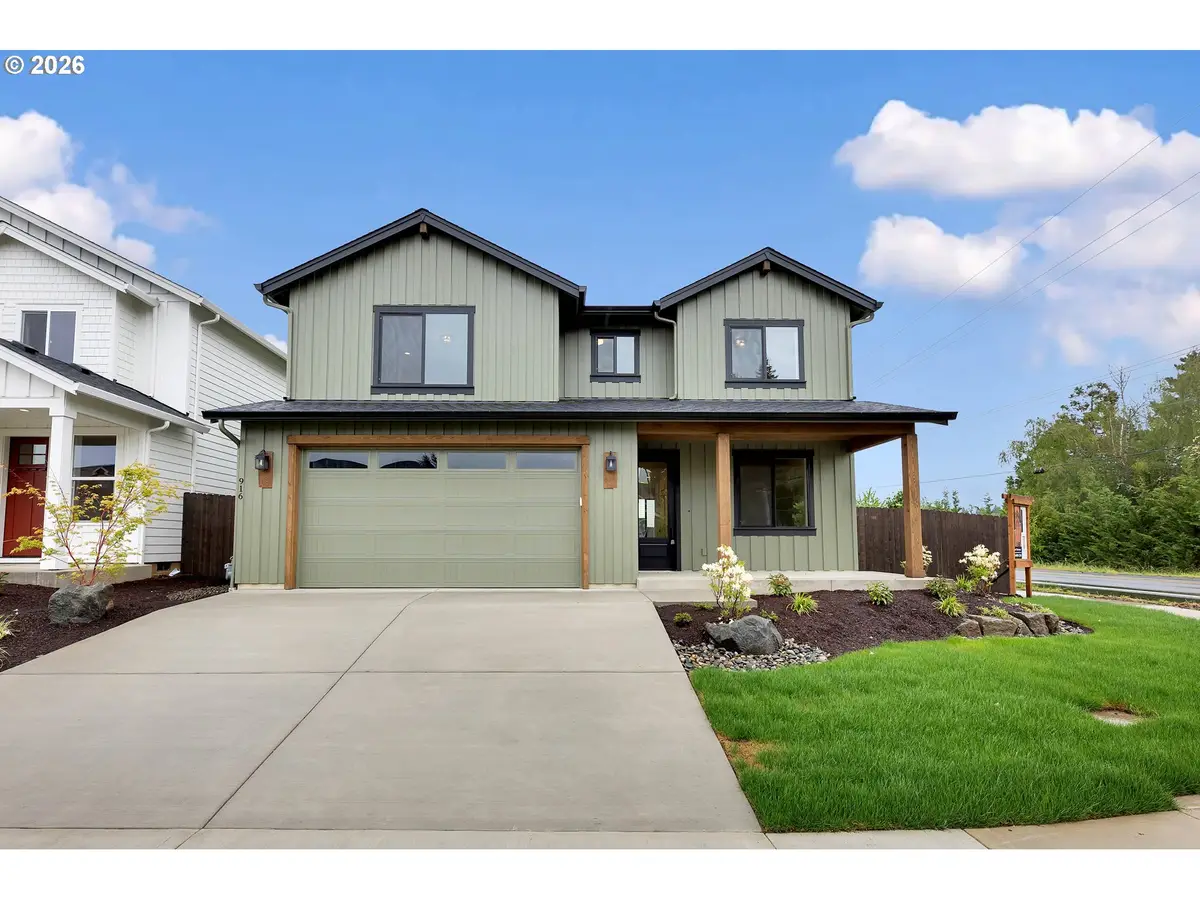 916 SE 35th St, Battle Ground, WA 98604 - #1