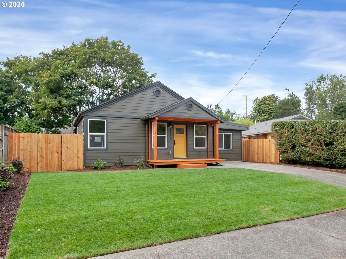 9449 N Geneva Ave, Portland, OR 97203 - Image #1