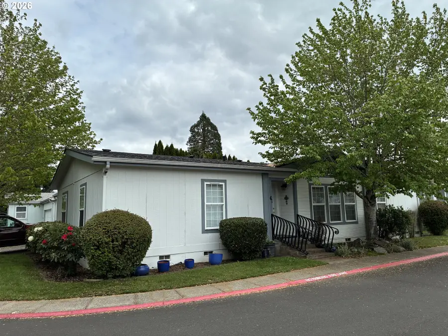 1111 SE 3rd Ave #61, Canby, OR 97013 - #3