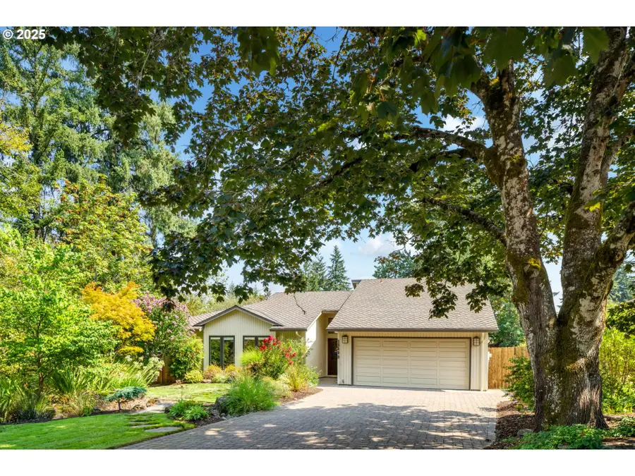 13890 SW 118th Ct, Tigard, OR 97223 - Image #2