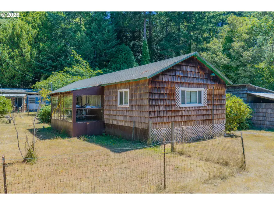 94714 Conklin Meadow Ln, Broadbent, OR 97414 - #3