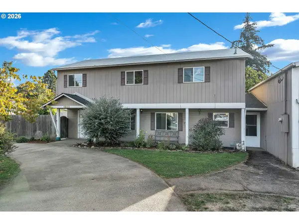 1203 Oak St, Amity, OR 97101