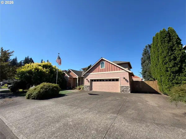 12121 Hazeldell Ave, OregonCity, OR 97045