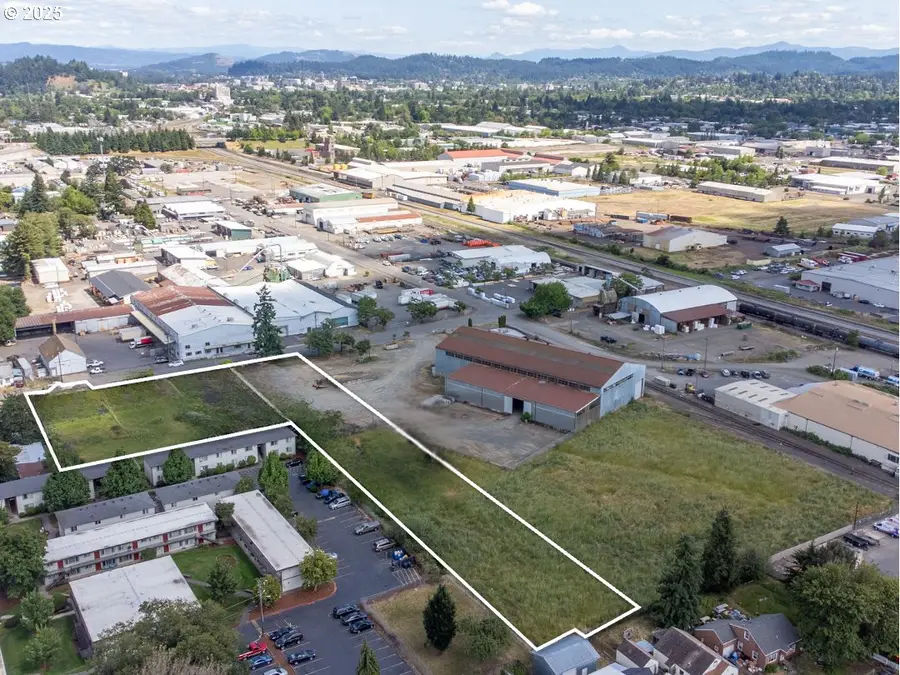 134 N Cleveland St, Eugene, OR 97402 - #2