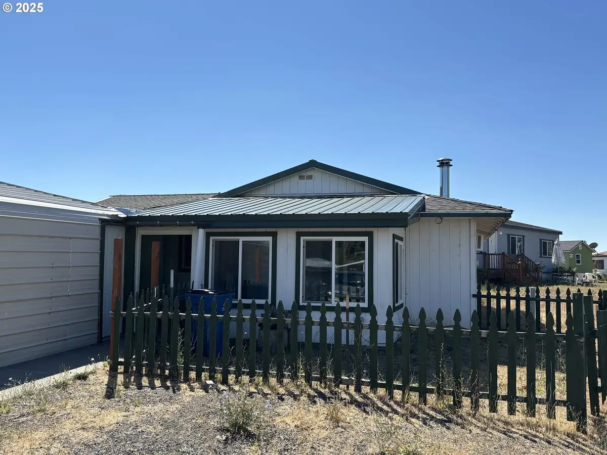 1500 S Columbus Ave #13, Goldendale, WA 98620 - Image #1