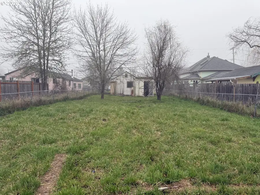 660 E 32nd Ave, Eugene, OR 97405 - Image #3