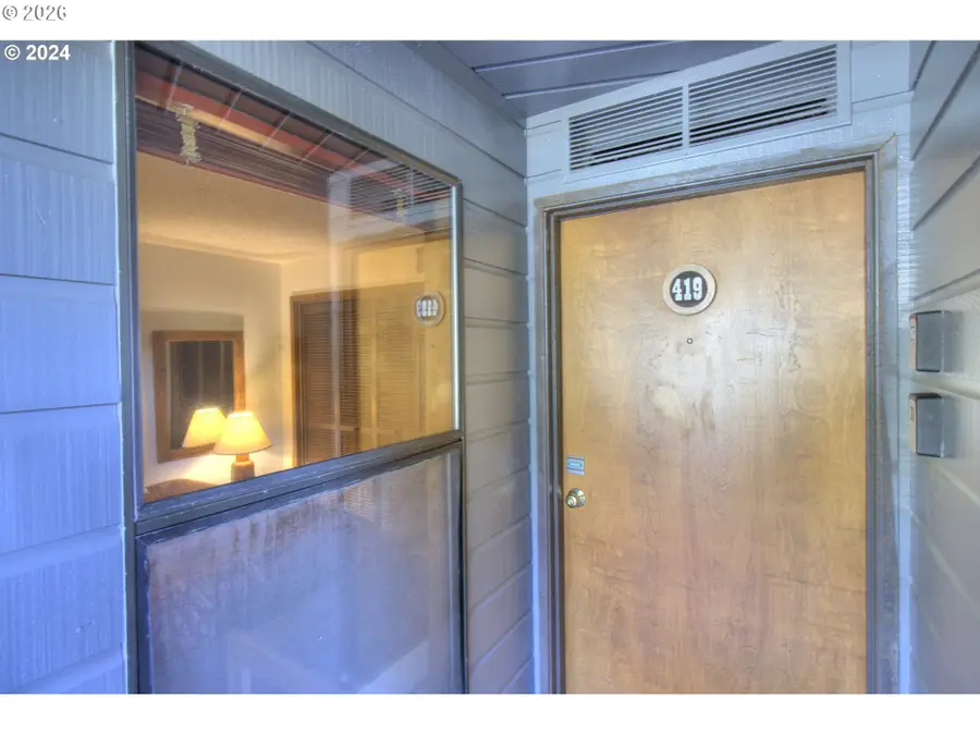 94304 Wedderburn Loop #419, Gold Beach, OR 97444 - #3