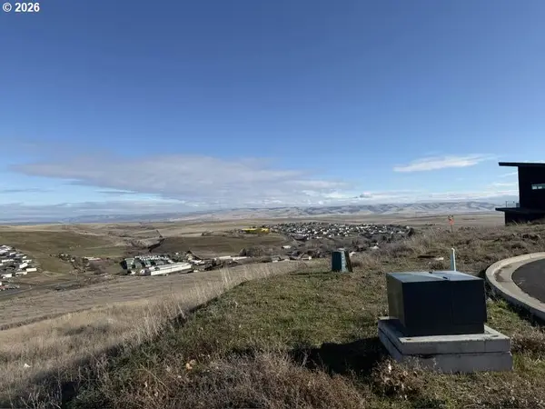 1213 SW 17th Pl, Pendleton, OR 97801