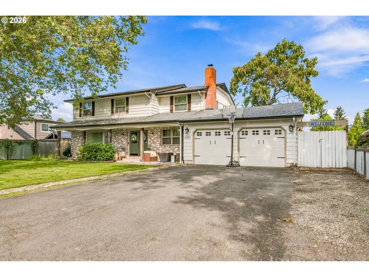 827 Nantucket Ave, Eugene, OR 97404 - #1