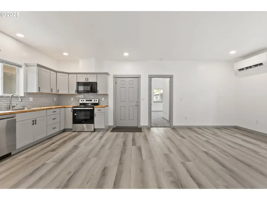 2108 True Ave, La Grande, OR 97850 - Image #3