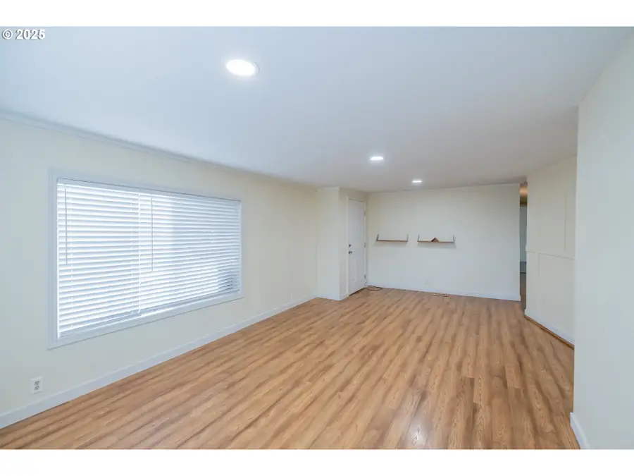 17640 SW Declaration Way, Beaverton, OR 97006 - Image #3