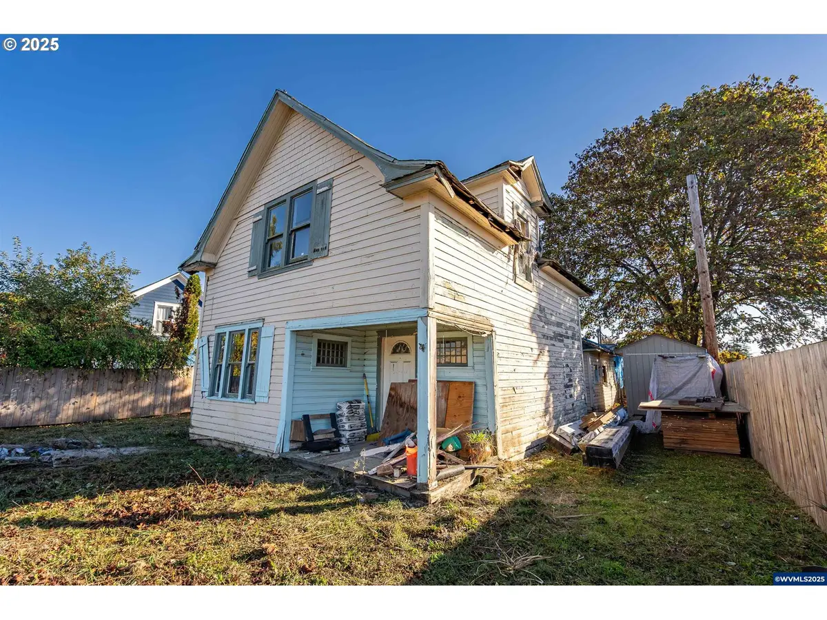 109 S Trade St, Amity, OR 97101 - Image #1