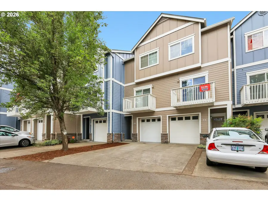 18465 SW Stepping Stone Dr #10, Beaverton, OR 97003 - #2