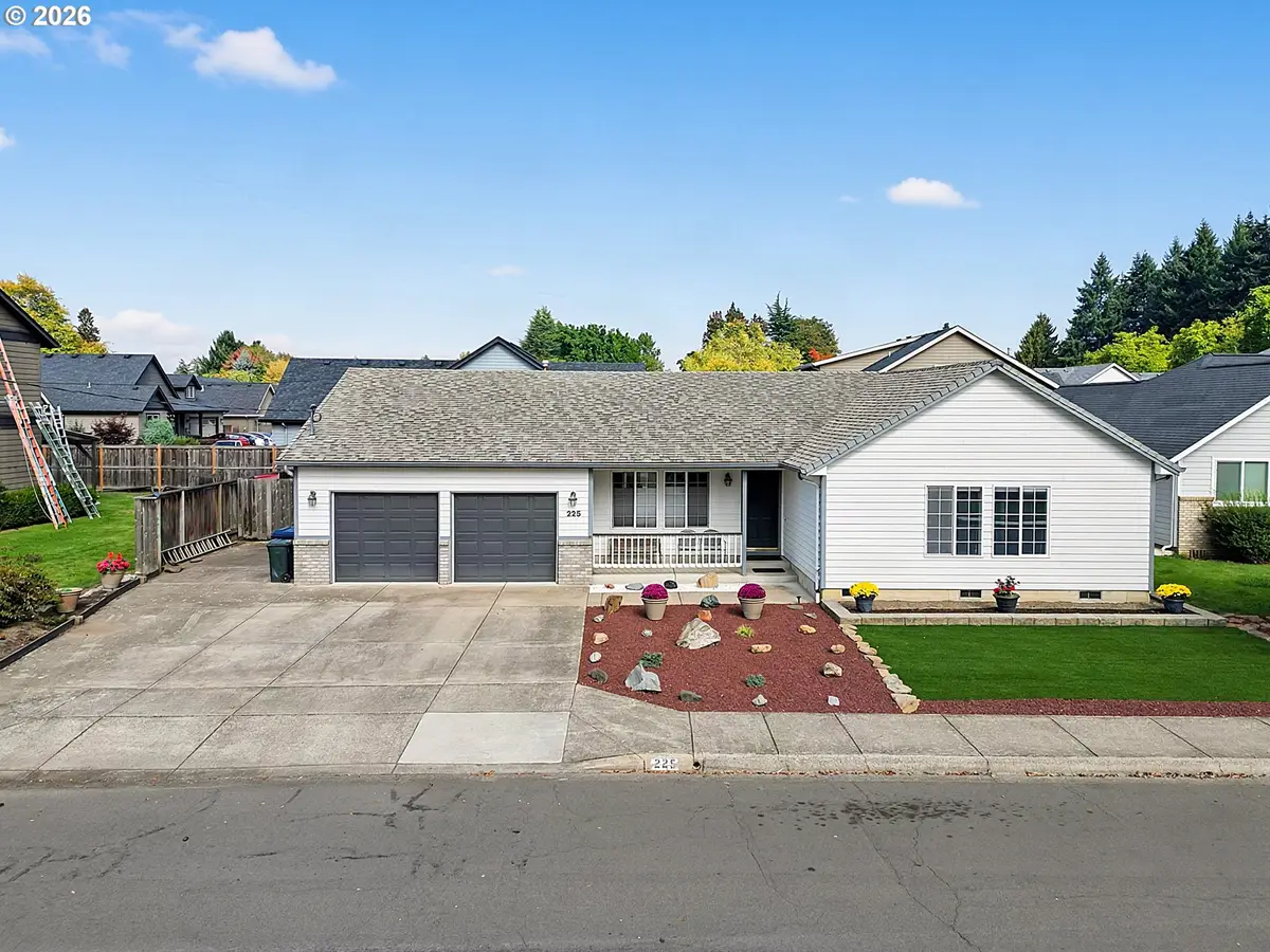 225 Grizzly Ave, Eugene, OR 97404 - #1