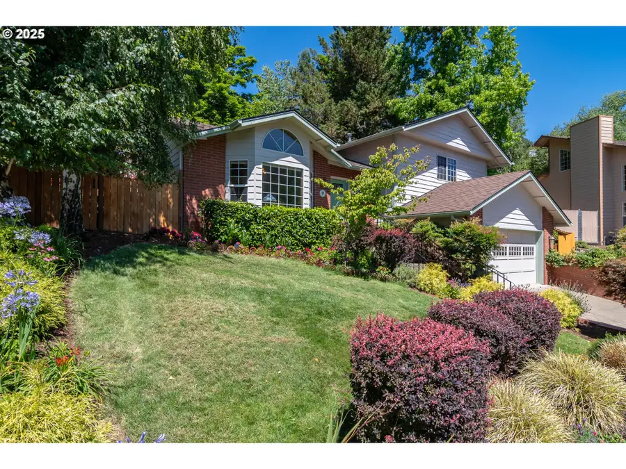 169 NW Brent Ct, Roseburg, OR 97471 - Image #3