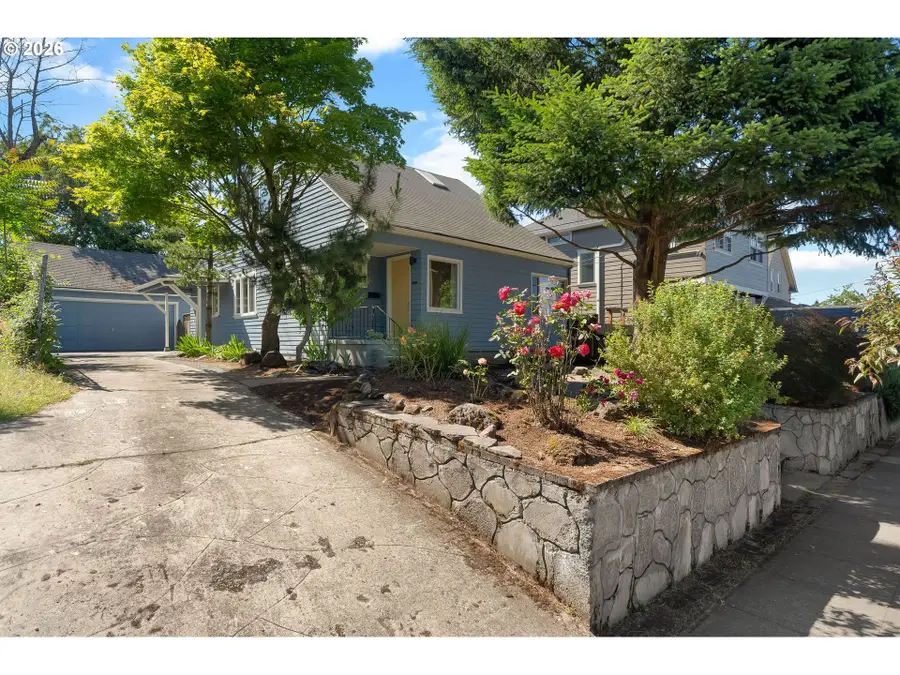 5235 NE 16th Ave, Portland, OR 97211 - #3