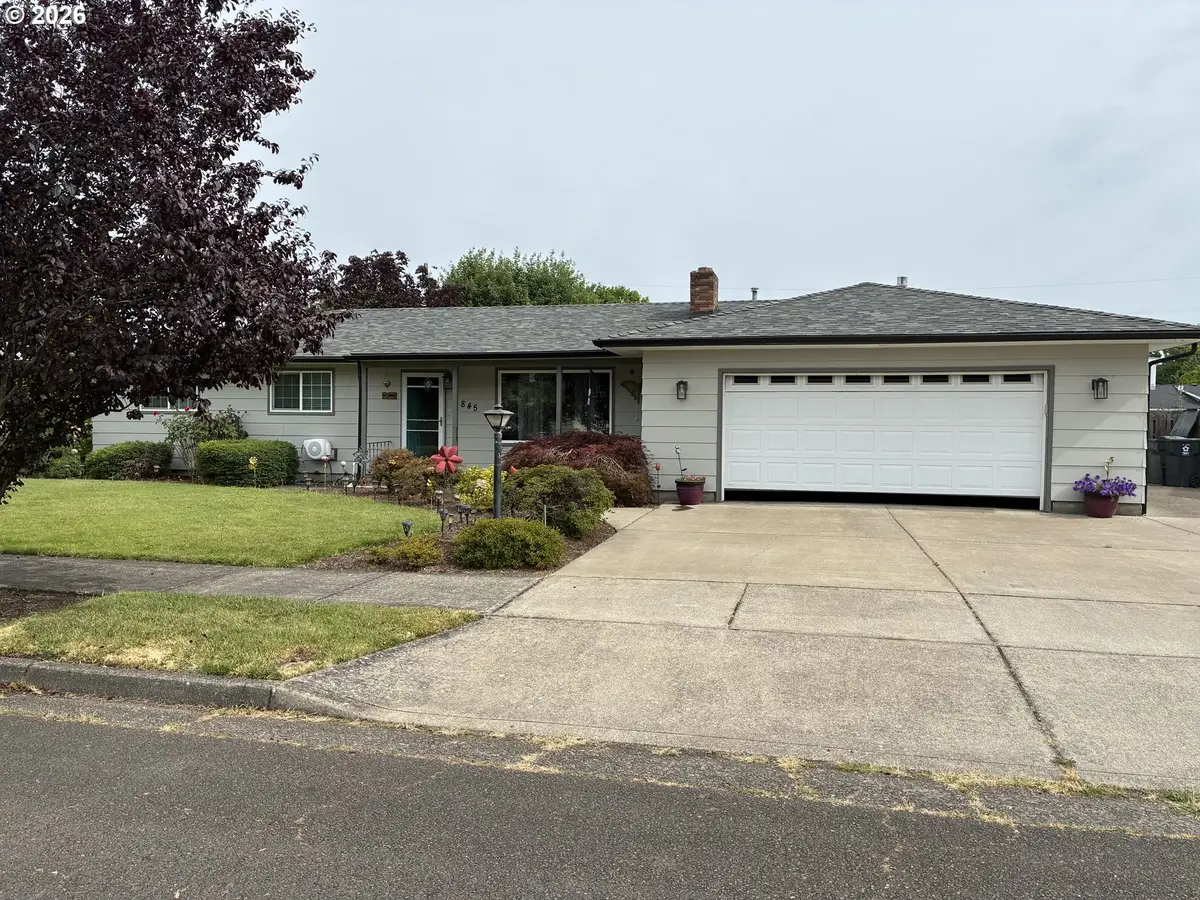 845 W Rose St, Lebanon, OR 97355 - #1