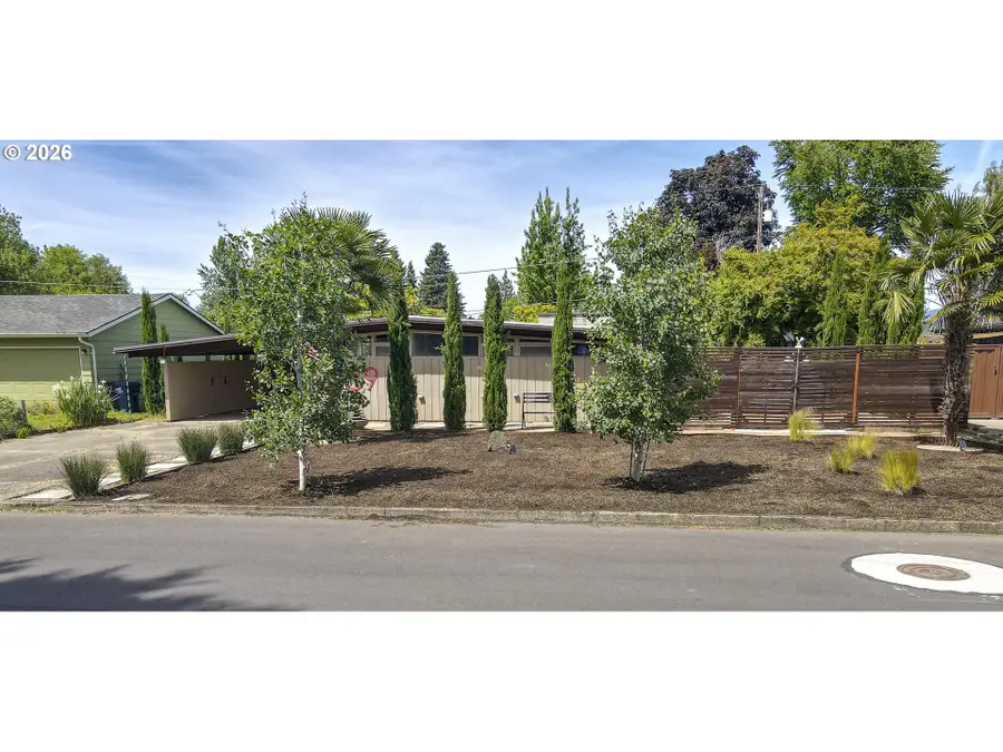 2889 Van Ave, Eugene, OR 97401 - #3