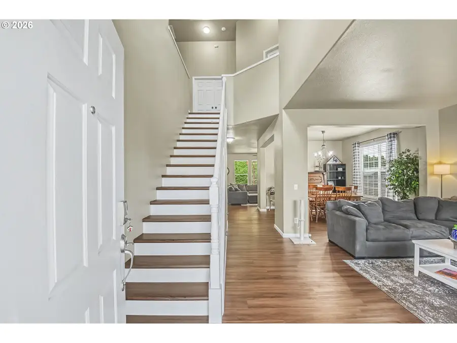 14368 Talawa Dr, Oregon City, OR 97045 - #3