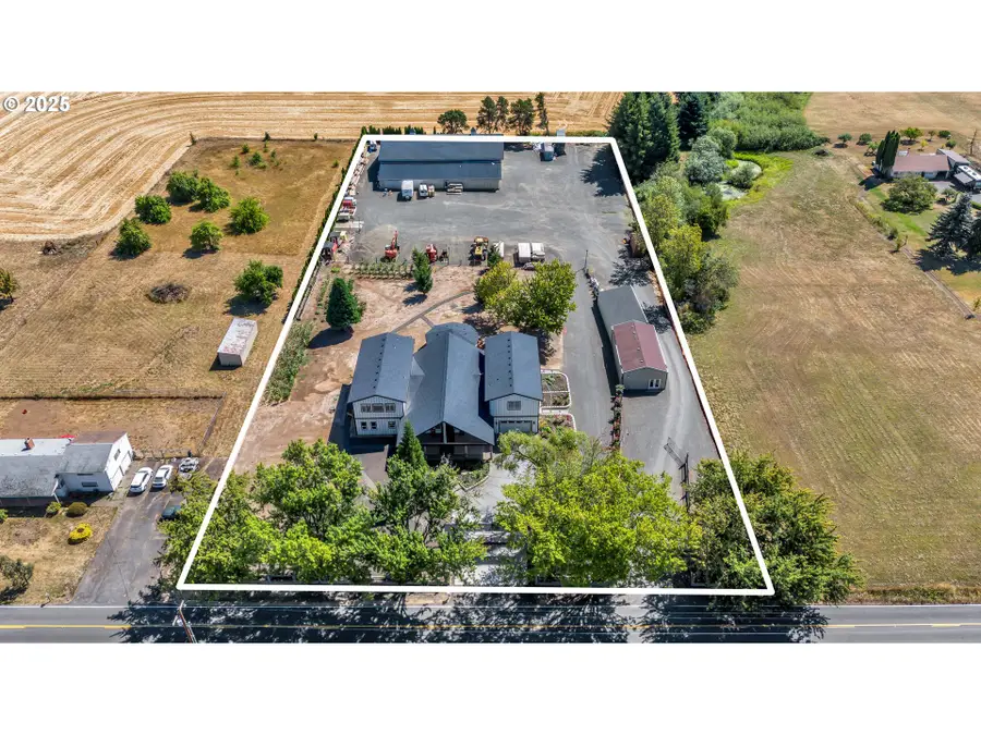 6560 SW Rood Bridge Rd, Hillsboro, OR 97123 - Image #2