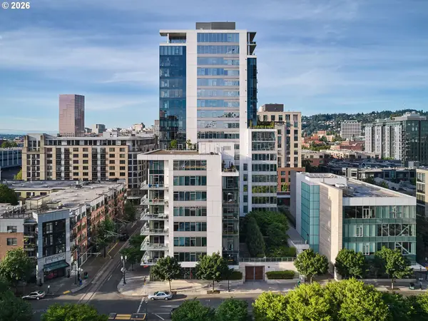 1001 NW Lovejoy St #1501, Portland, OR 97209