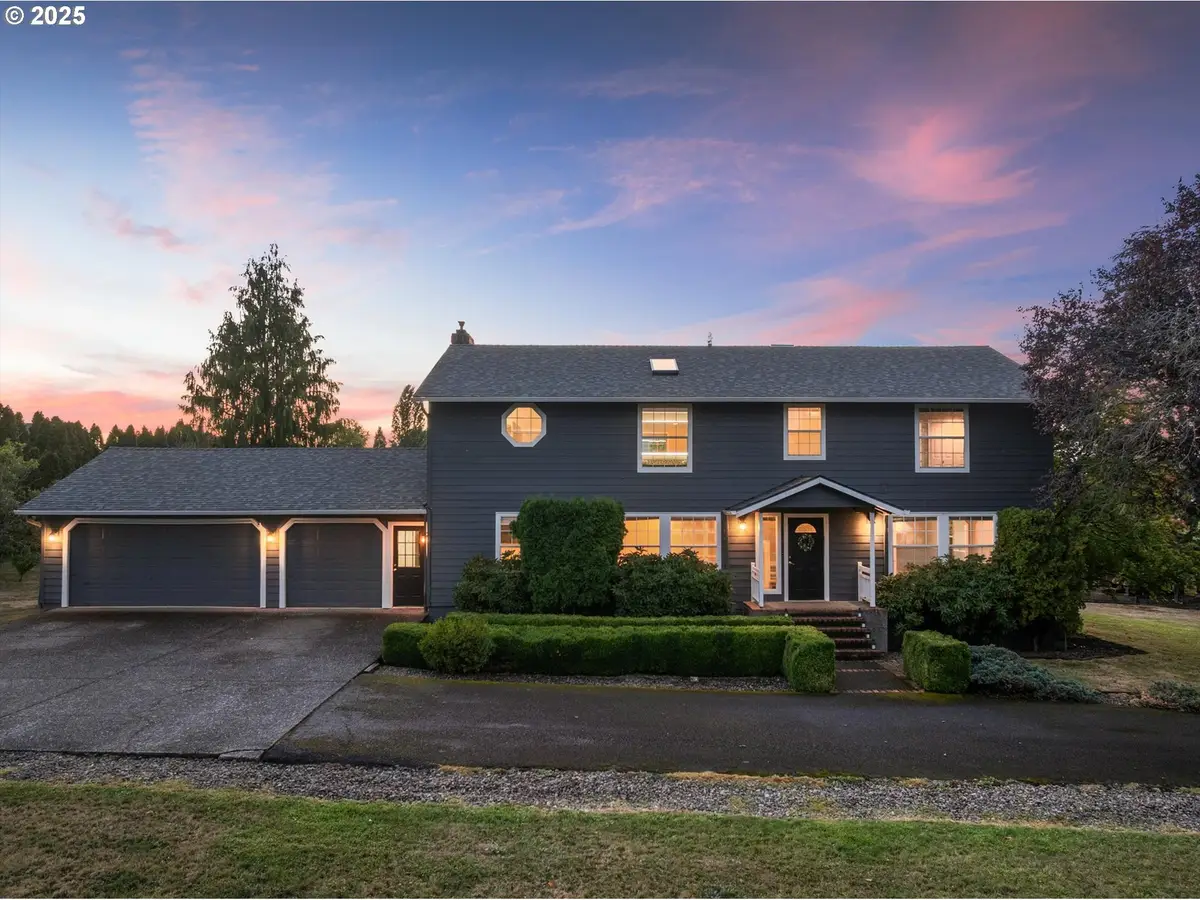 2607 SW Pleasant View Dr, Gresham, OR 97080 - Image #1