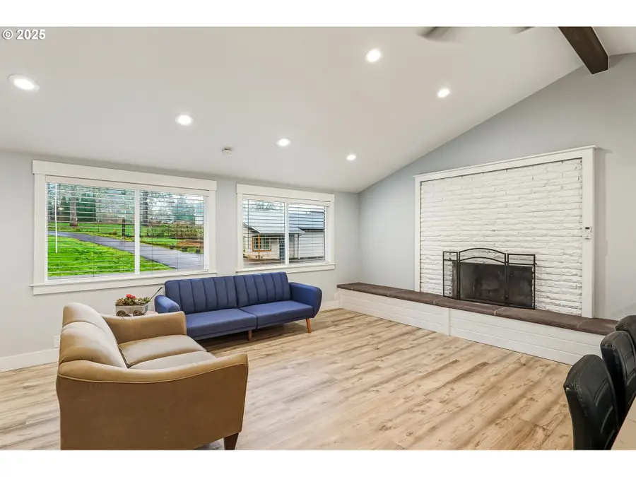 29201 SE Hillyard Dr, Boring, OR 97009 - Image #3