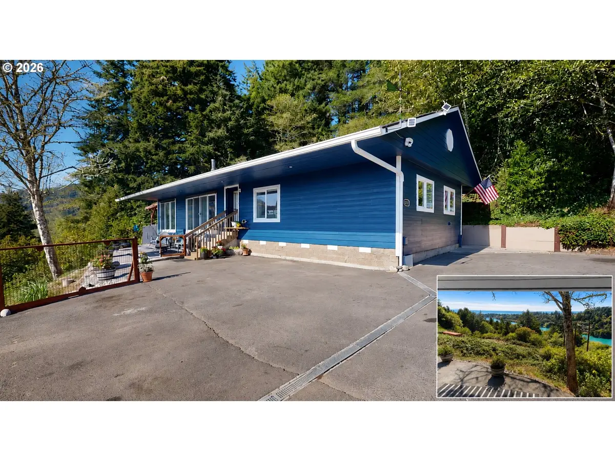 16631 Foster Rd, Brookings, OR 97415 - #1