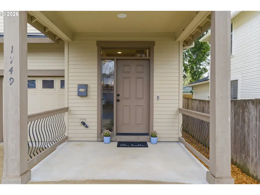 1749 SE Marion St, Portland, OR 97202 - #2
