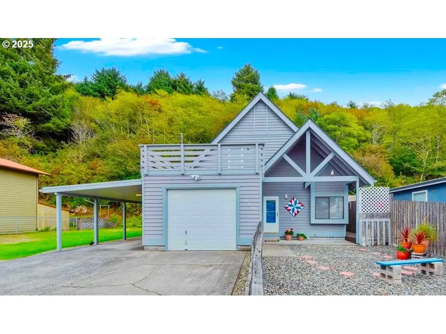 640 Clearlake Ave, Winchester Bay, OR 97467 - Image #1