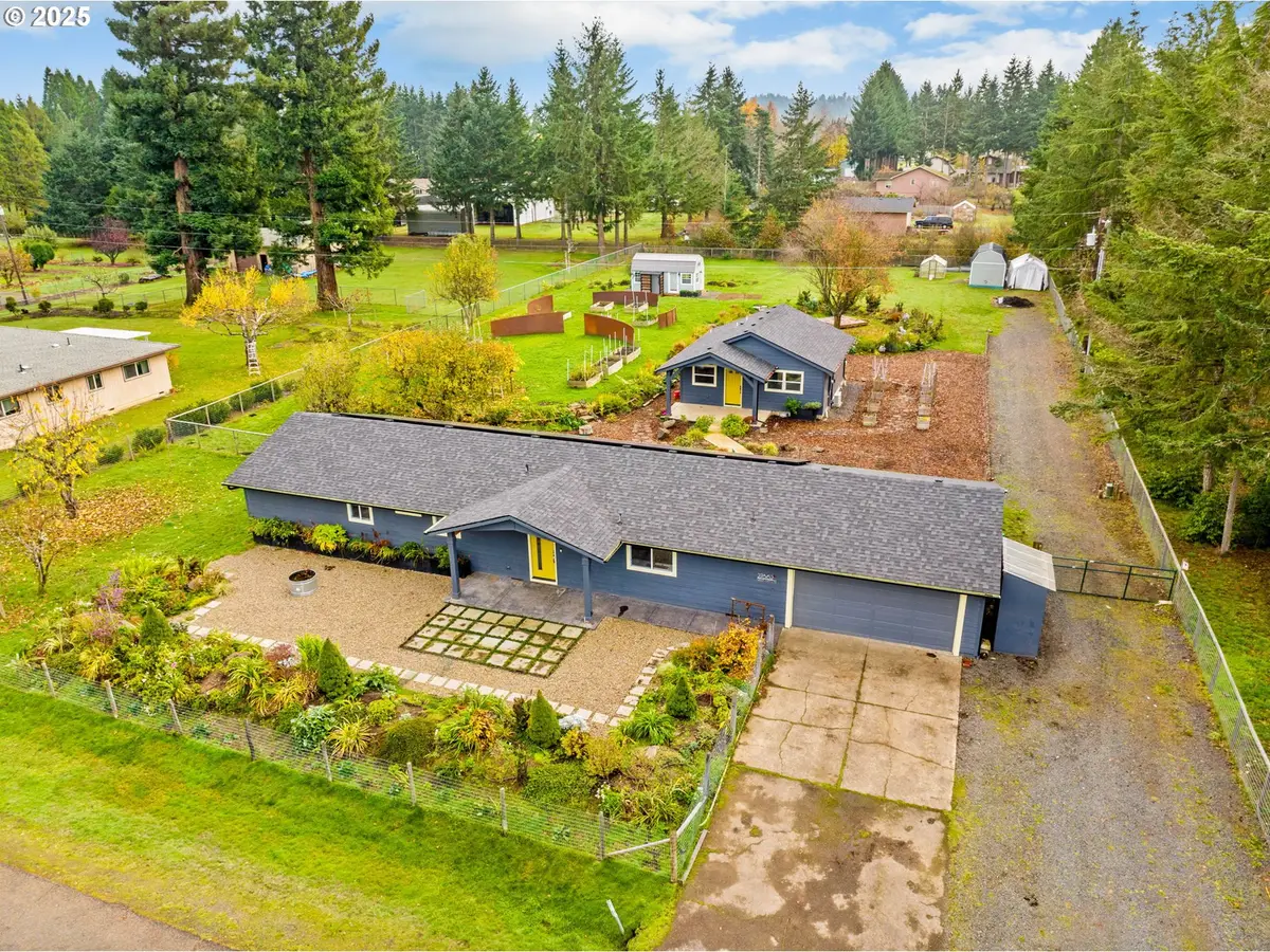 27862 Green Oaks Dr, Eugene, OR 97402 - Image #1
