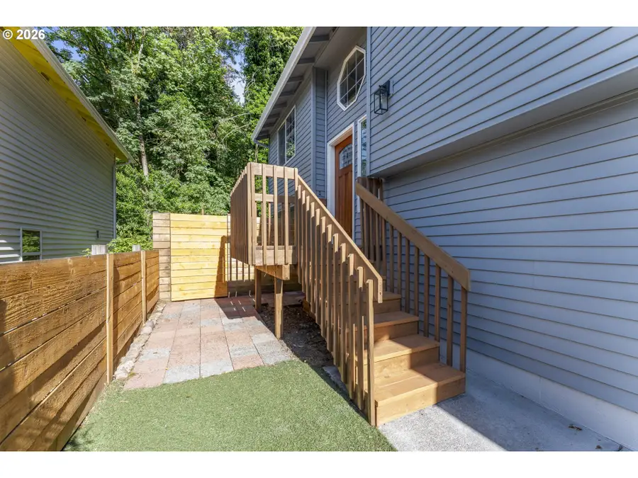 4024 SE 154th Pl, Portland, OR 97236 - #3