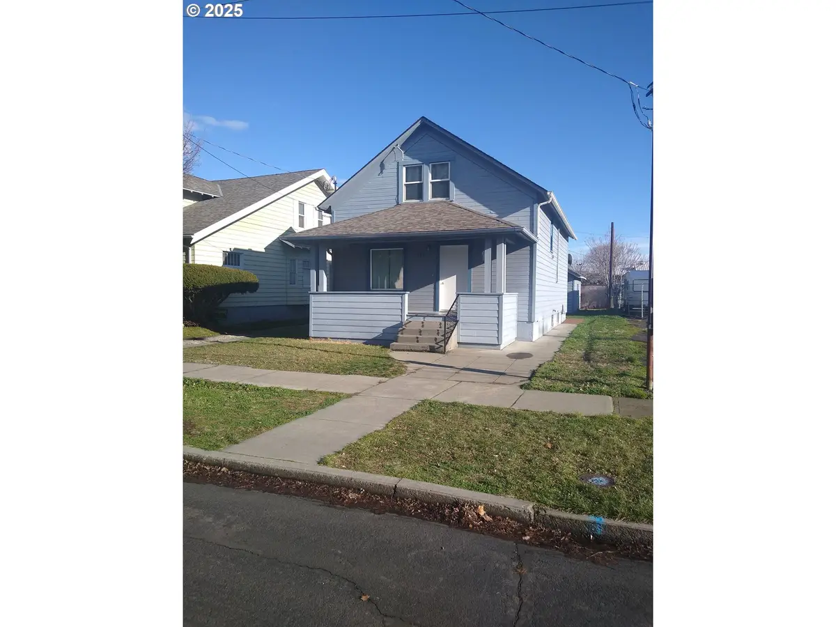 120 SE 7th St, Pendleton, OR 97801 - Image #1