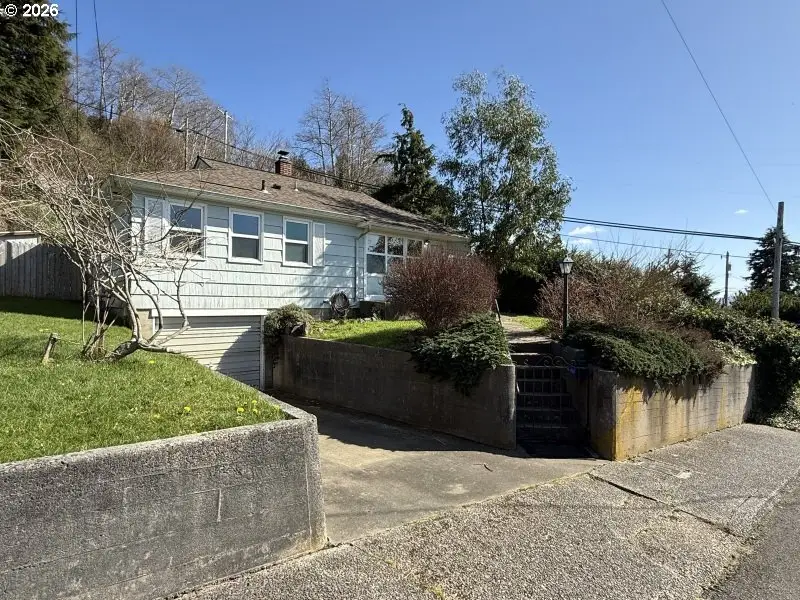 398 Atlantic St, Astoria, OR 97103 - #1