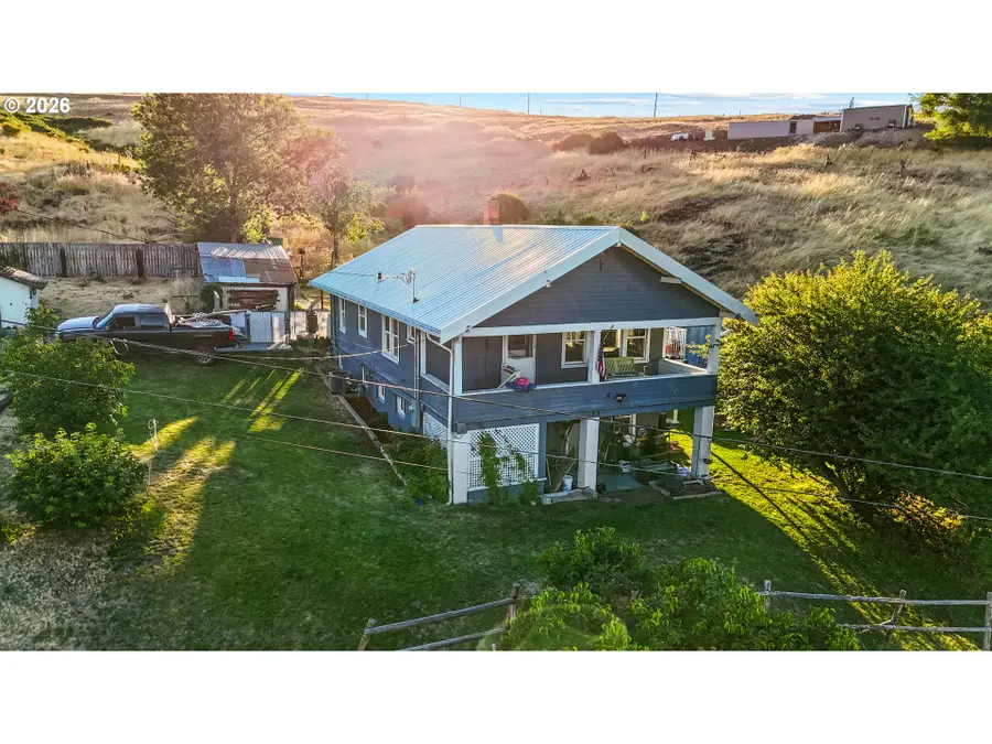 165 SW Delwood St, Pilot Rock, OR 97868 - #2