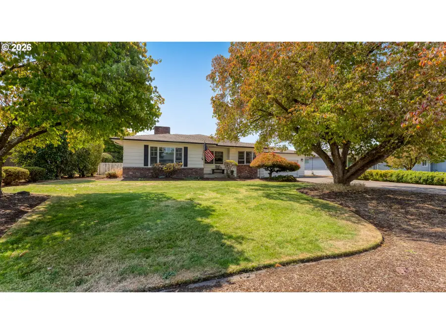 1110 W Oak St, Lebanon, OR 97355 - #3