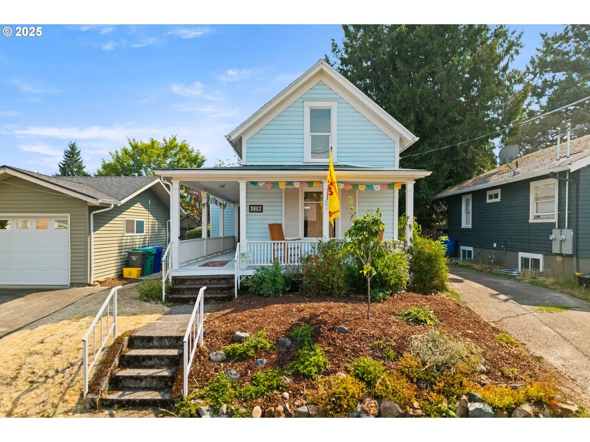 128 NE 74th Ave, Portland, OR 97213 - #1