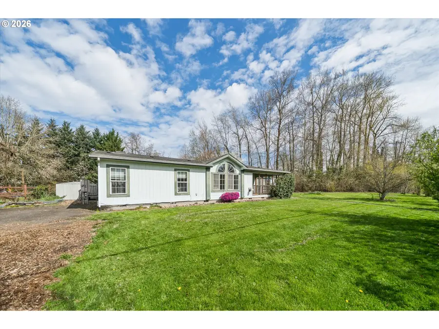 609 NE South Shore Rd, Portland, OR 97211 - #3