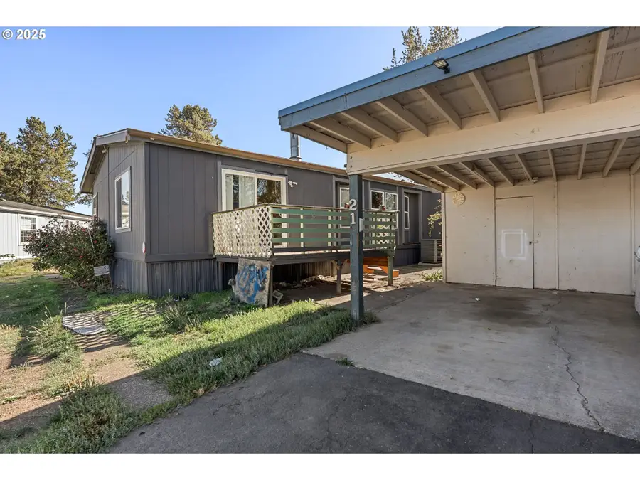 300 SE Goodnight Ave #21, Corvallis, OR 97333 - Image #2