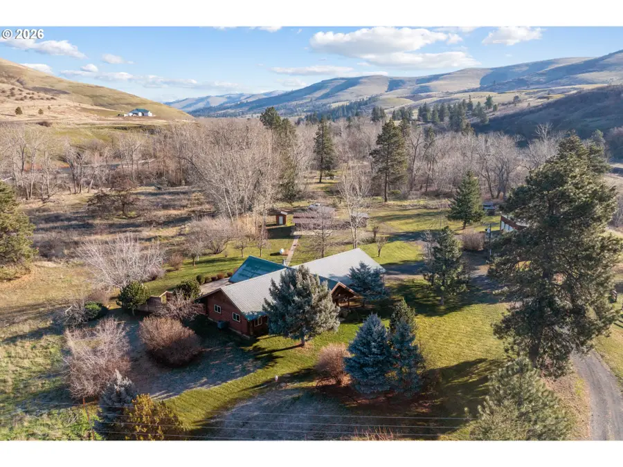74091 Thornhollow Rd, Adams, OR 97810 - Image #2