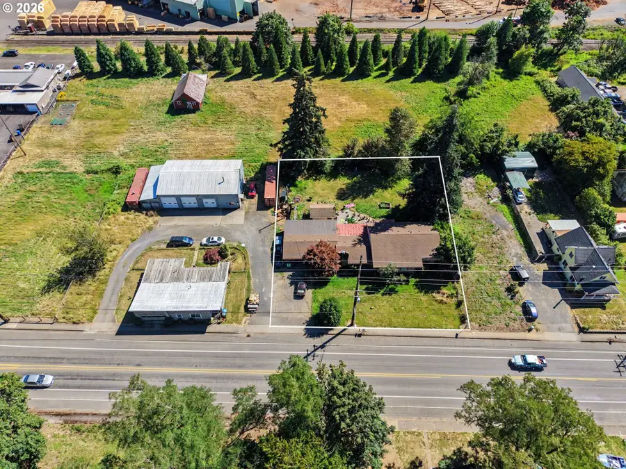 1316 Main St, Lyons, OR 97358 - #2