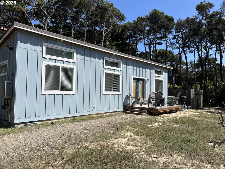 4570 Heceta St, Florence, OR 97439 - Image #2